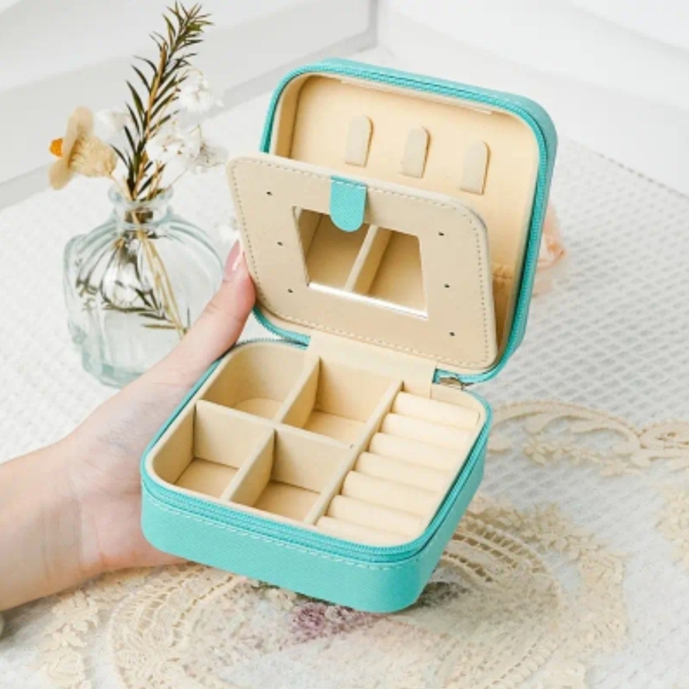 🌍Teal Travel Jewelry Organizer Box NWT